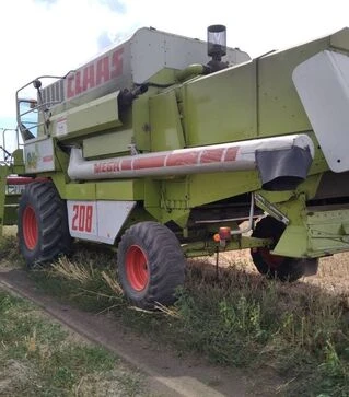 Зернозбиральний комбайн Claas Mega 208, 1994 р.в, 5000 м/год, б/в