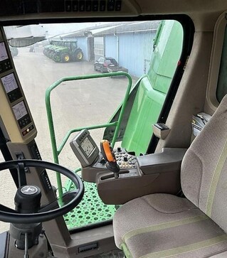 Зернозбиральний комбайн John Deere T660i, 2009 р.в, 1825 м/год, б/в