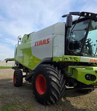 Зернозбиральний комбайн Claas Lexion 660, 2012 р.в, 3205 м/год, б/в
