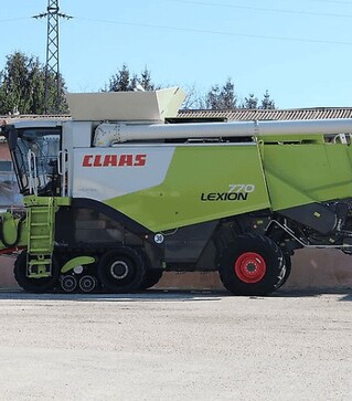 Зернозбиральний комбайн Claas Lexion 770TT, 2011 р.в, 1880 м/год, б/в