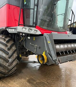 Зернозбиральний комбайн Massey Ferguson 7370 Beta, 2017 р.в, 1807 м/год, б/в