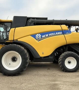 Зернозбиральний комбайн New Holland CR 8080, 2012 р.в, 2647 м/год, б/в