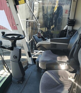 Зернозбиральний комбайн Claas Lexion 670, 5000 м/год, б/в