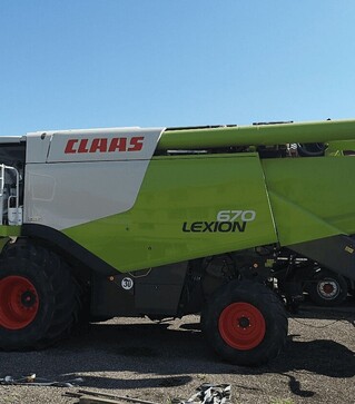 Зернозбиральний комбайн Claas Lexion 670, 5000 м/год, б/в