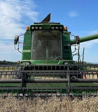 Зерноуборочный комбайн John Deere W440, 2014 г.в, 484 м/ч, б/у
