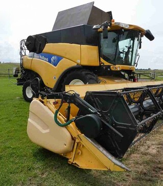 Зернозбиральний комбайн New Holland CR 9090, 2011 р.в, 2200 м/год, б/в