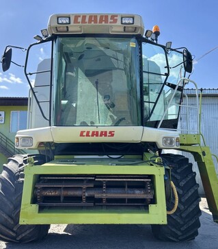 Зернозбиральний комбайн Claas Lexion 460 Redline, 2001 р.в, 4043 м/год, б/в