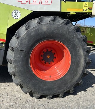 Зернозбиральний комбайн Claas Lexion 460 Redline, 2001 р.в, 4043 м/год, б/в