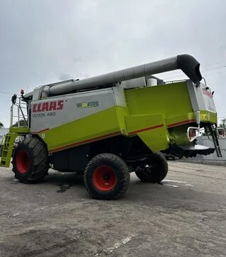 Зерноуборочный комбайн Claas Lexion 480, 2002 г.в, 5500 м/ч, б/у
