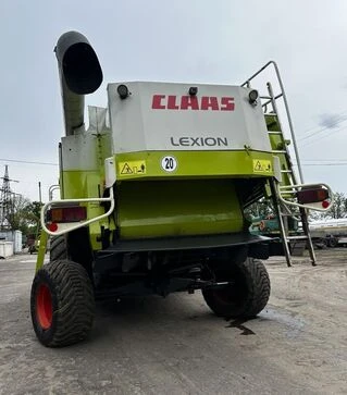 Зерноуборочный комбайн Claas Lexion 480, 2002 г.в, 5500 м/ч, б/у