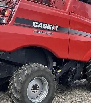 Зернозбиральний комбайн Case IH 7130 Axial-Flow, 2012 р.в, 1949 м/год, б/в