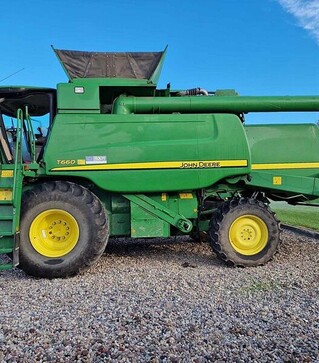 Зернозбиральний комбайн John Deere T660, 2014 р.в, 2424 м/год, б/в