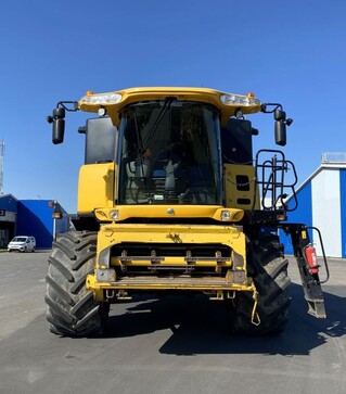 Зернозбиральний комбайн New Holland CX8090, 2011 р.в, 3025 м/год, б/в