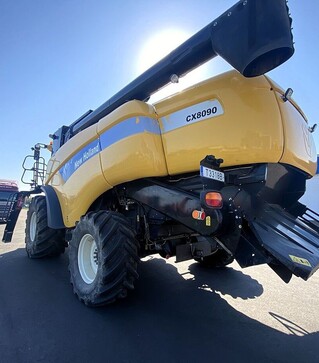 Зернозбиральний комбайн New Holland CX8090, 2011 р.в, 3025 м/год, б/в