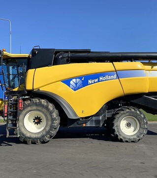 Зернозбиральний комбайн New Holland CX8090, 2011 р.в, 3025 м/год, б/в