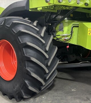 Зернозбиральний комбайн Claas Lexion 650, 2012 р.в, 2643 м/год, б/в
