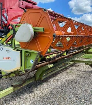 Зерноуборочный комбайн Claas Lexion 660, 2012 г.в, 2654 м/ч, б/у
