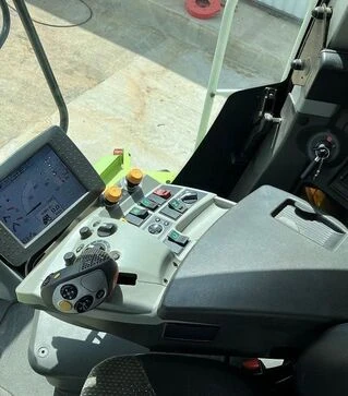 Зернозбиральний комбайн Claas Lexion 670 Montana, 2015 р.в, 4400 м/год, б/в