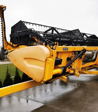 Зерноуборочный комбайн New Holland CX 8070, 2014 г.в, 2333 м/ч, б/у