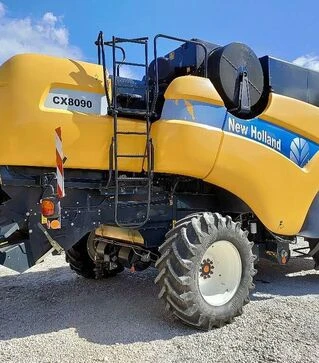 Зернозбиральний комбайн New Holland CX 8090, 2013 р.в, 2692 м/год, б/в