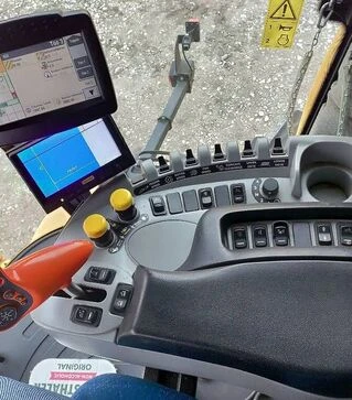Зернозбиральний комбайн New Holland CX 8090, 2013 р.в, 2692 м/год, б/в
