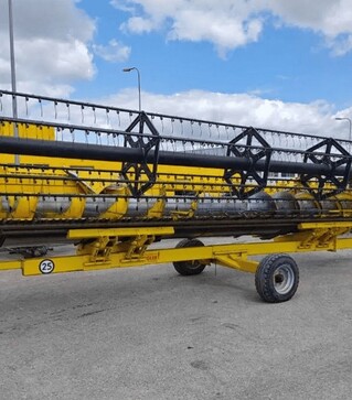 Зернозбиральний комбайн New Holland CX 8090, 2013 р.в, 2250 м/год, б/в