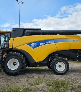 Зернозбиральний комбайн New Holland CX 8090, 2013 р.в, 2250 м/год, б/в