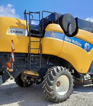 Зернозбиральний комбайн New Holland CX8090, 2013 р.в, 2692 м/год, б/в