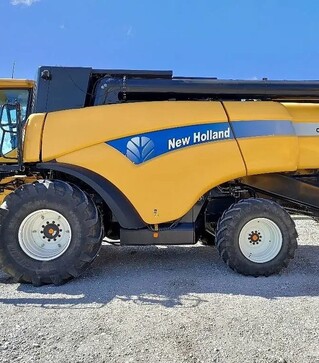 Зернозбиральний комбайн New Holland CX8090, 2013 р.в, 2692 м/год, б/в