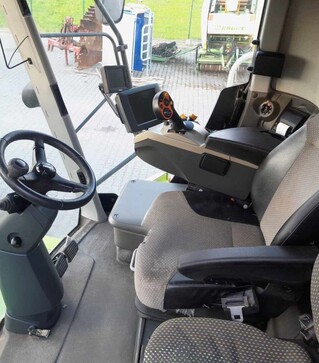 Зернозбиральний комбайн Claas Lexion 670, 2013 р.в, 3950 м/год, б/в