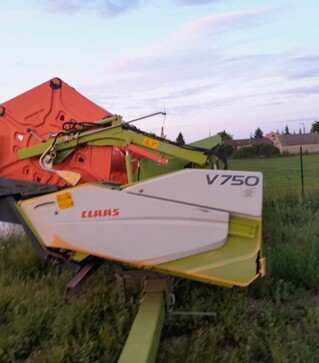 Зернозбиральний комбайн Claas Lexion 670, 2013 р.в, 3950 м/год, б/в