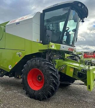 Зерноуборочный комбайн Claas Avero 240, 2021 г.в, 203 м/ч, б/у