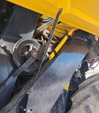 Зерноуборочный комбайн New Holland TC 5080, 2013 г.в, 3700 м/ч, б/у