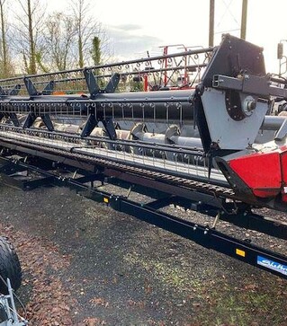 Зернозбиральний комбайн Massey Ferguson Delta 9380 AL, 2016 р.в, 1373 м/год, б/в