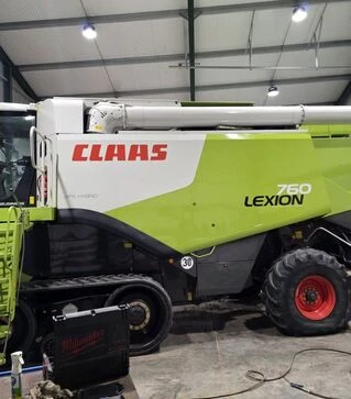 Зернозбиральний комбайн Claas Lexion 760TT, 2012 р.в, 2800 м/год, б/в