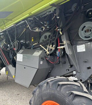 Зерноуборочный комбайн Claas Tucano 440, 2011 г.в, 1058 м/ч, б/у
