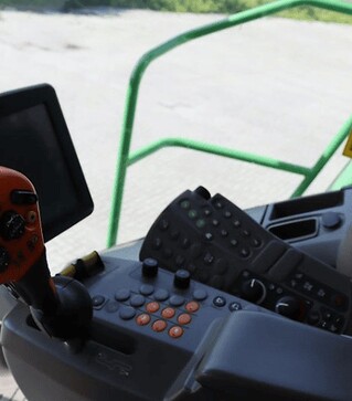 Зернозбиральний комбайн John Deere S 690i, 2015 р.в, 2268 м/год, б/в