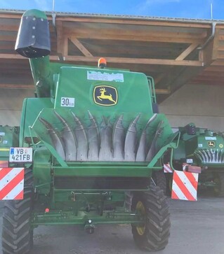 Зернозбиральний комбайн John Deere T560, 2009 р.в, 3800 м/год, б/в