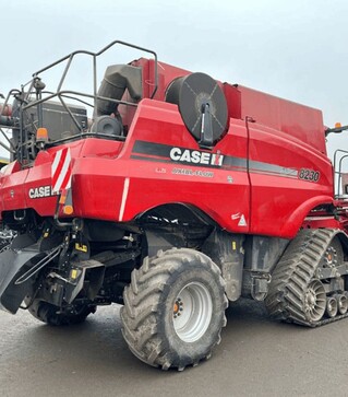 Зерноуборочный комбайн Case IH Axial-Flow 8230, 2014 г.в, 2284 м/ч, б/у