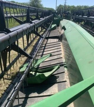 Жниварка зернова John Deere 635FD, 2012 р.в, повністю обслужена, б/в