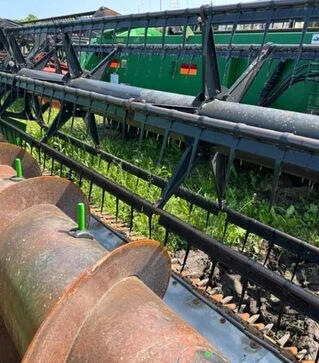 Жатка зерновая John Deere 630F HydraFlex, 9,1 м, 2007 г.в, б/у