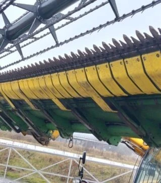 Жниварка зернова John Deere 635F Hydra-Flex, 2010 р.в, б/в