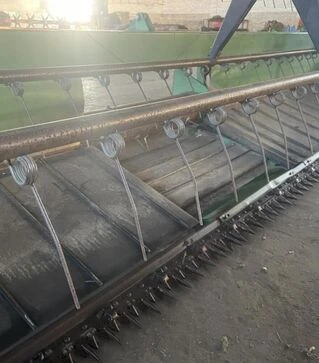 Жниварка зернова стрічкова John Deere 925D, б/в