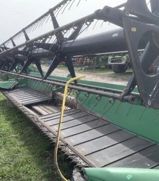 Жниварка зернова стрічкова John Deere 925D, б/в