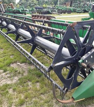 Жатка зерновая John Deere 630 Нydra-Flex, 9,1 м, 2005 г.в., под Lexion, б/у