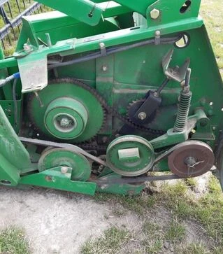 Жатка зерновая John Deere 630 Нydra-Flex, 9,1 м, 2005 г.в., под Lexion, б/у