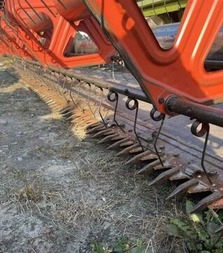Жниварка зернова Claas С900 (адаптація 5 серія) з ріпаковим столом, б/в