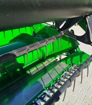 Жниварка зернова John Deere 925F під Lexion, 1998 р.в, б/в