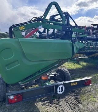 Жниварка зернова John Deere 630X, 2019 р.в. + транспортний візок, б/в