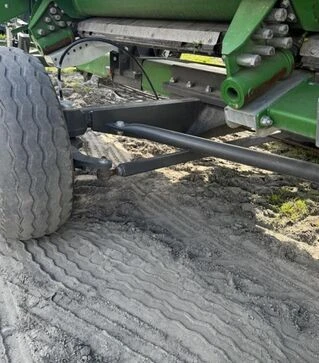 Жниварка зернова John Deere 630X, 2019 р.в. + транспортний візок, б/в